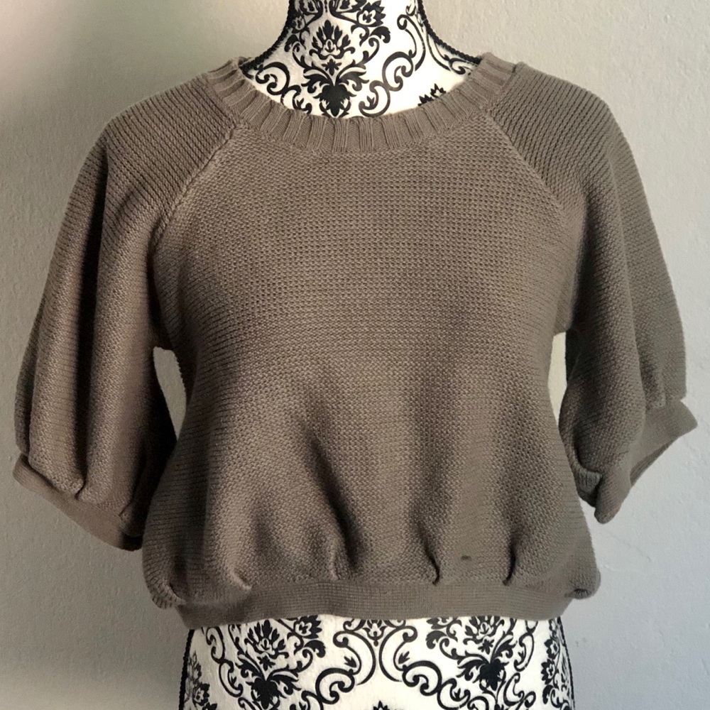 Volcom grey shirt
